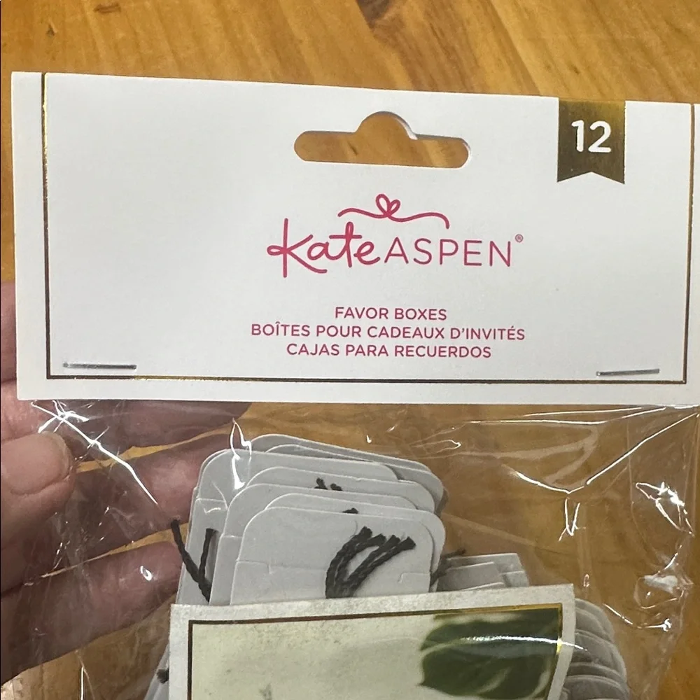 Kate Aspen party favor boxes for baby 12 new in package, gray &white elephant